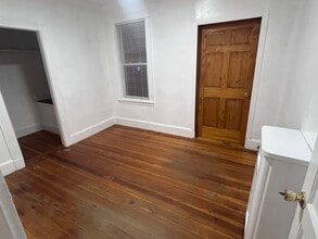 97 Franklin St, Unit 1 in Boston, MA - Building Photo - Building Photo