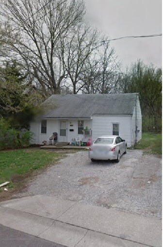 304 W Sexton Rd in Columbia, MO - Foto de edificio
