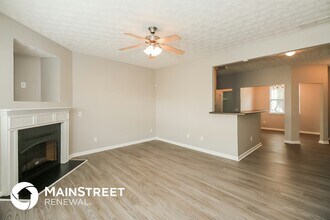 2363 Bigwood Trail in College Park, GA - Building Photo - Building Photo