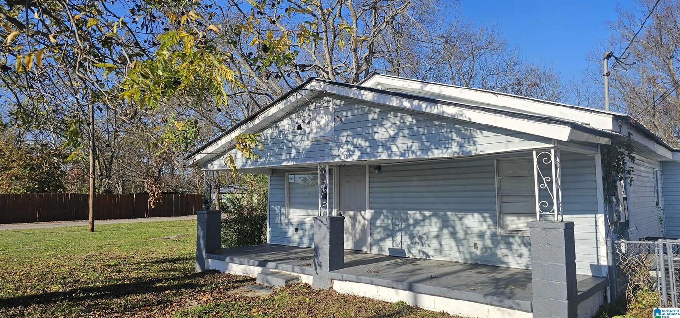 529 12th St N in Bessemer, AL - Building Photo
