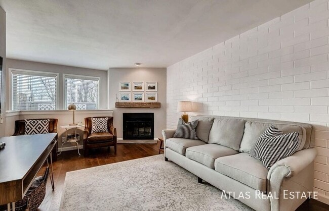 1025 Jasmine St in Denver, CO - Building Photo - Building Photo