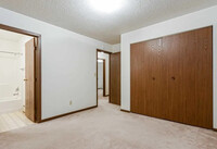 Eastmoor Apartments & Townhomes photo'