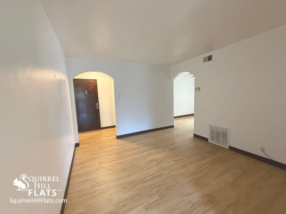5710 Phillips Ave, Unit A9 in Pittsburgh, PA - Building Photo - Building Photo