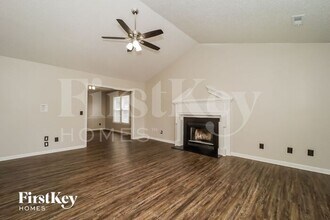 16 Hickory Knoll Ct in Greensboro, NC - Building Photo - Building Photo