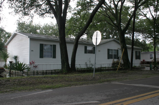 North Tampa Mobile Home Park in Tampa, FL - Building Photo - Building Photo