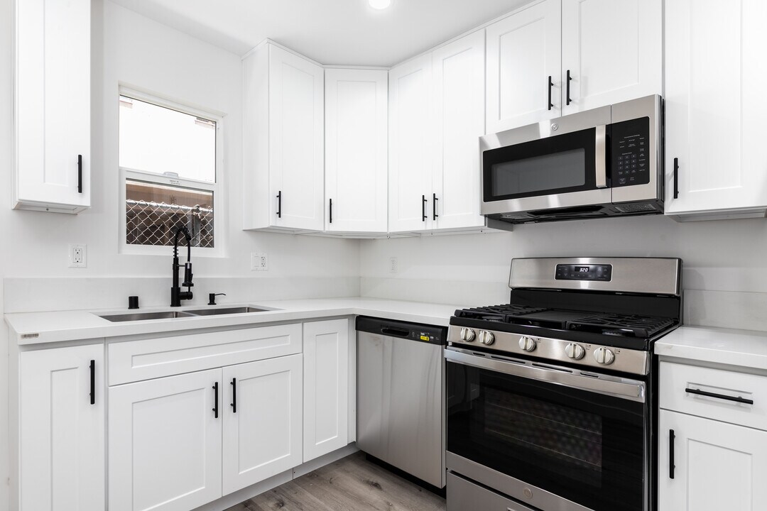 6089 Horner St in Los Angeles, CA - Building Photo