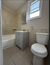 77 Grant Ave, Unit 3 in Jersey City, NJ - Building Photo - Building Photo