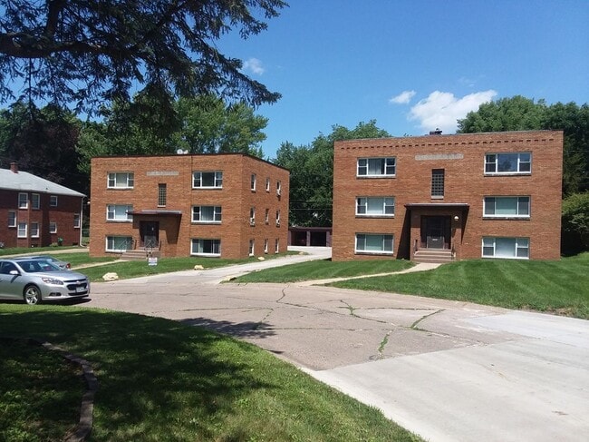 property at 2125 21st Ave
