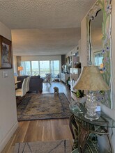 1523 E Hillsboro Blvd in Deerfield Beach, FL - Building Photo - Building Photo