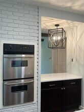 32203 Olde Franklin Dr in Farmington Hills, MI - Building Photo - Building Photo