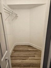 10725 Cleary Blvd, Unit 206 in Plantation, FL - Foto de edificio - Building Photo