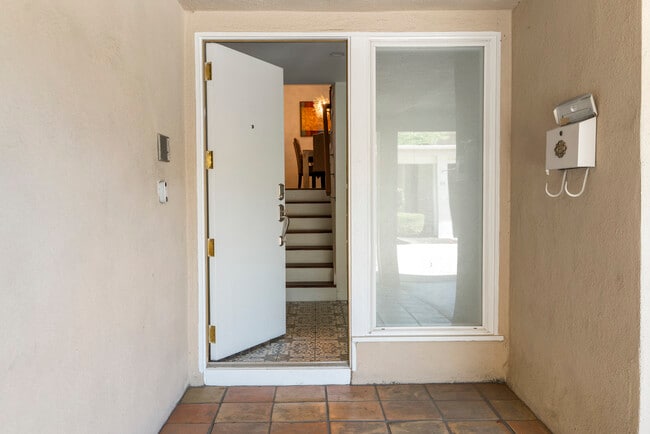 3500 W Manchester Blvd in Inglewood, CA - Building Photo - Building Photo