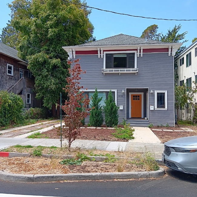 1636 Milvia St in Berkeley, CA - Foto de edificio - Building Photo
