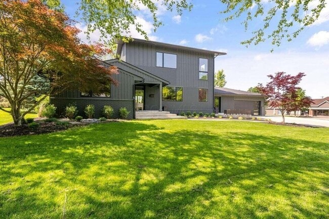 2777 Donna Dr in Columbus, OH - Building Photo - Building Photo