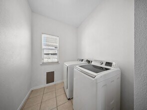 7120 Mesquite Tree Ln in El Paso, TX - Building Photo - Building Photo