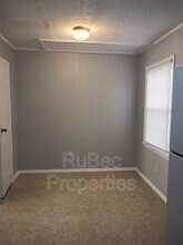 115 E Maine Ave in Bessemer City, NC - Building Photo - Building Photo