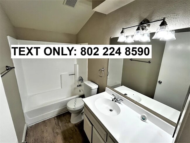 7464 Lime Ave in Fontana, CA - Building Photo - Building Photo