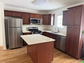 12-12 Creekside Dr in Wrightsville, PA - Building Photo - Building Photo