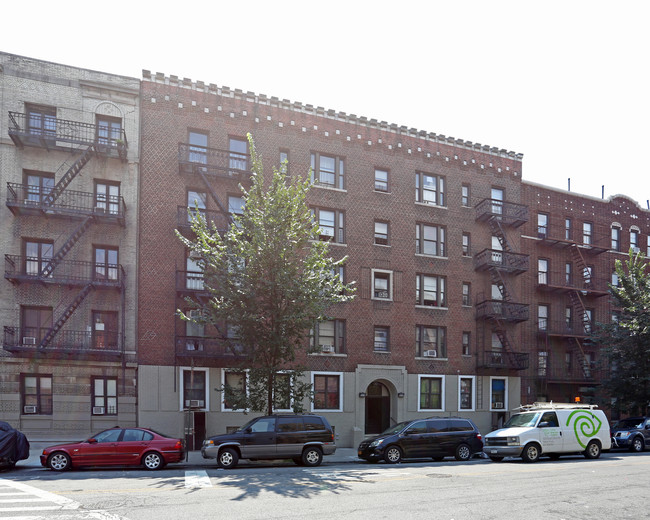 181-183 Vermilyea Ave in New York, NY - Foto de edificio - Building Photo