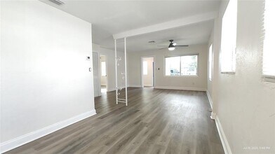 336 45th Ave N in St. Petersburg, FL - Building Photo - Building Photo