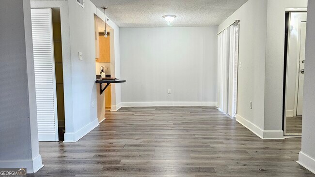 387 Ralph McGill Blvd NE in Atlanta, GA - Building Photo - Building Photo