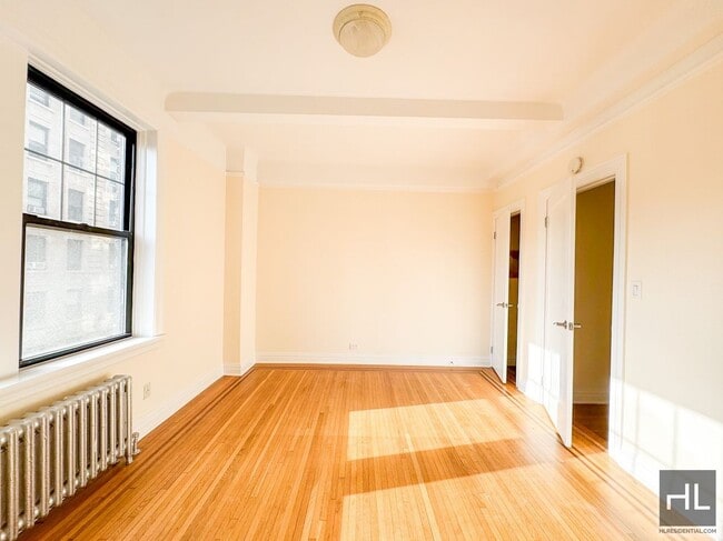 115 E 92nd St in New York, NY - Building Photo - Building Photo