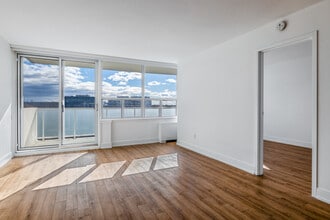 The Kingsview in Toronto, ON - Building Photo - Interior Photo