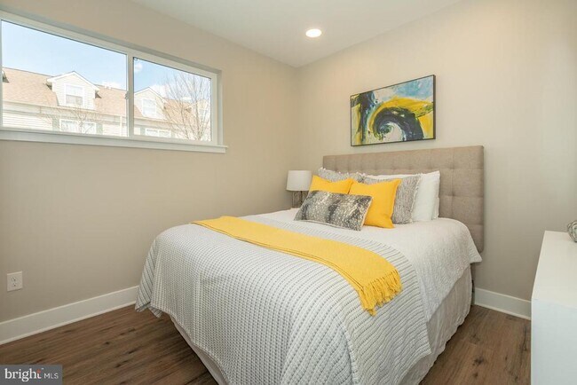 property at 2220 Master St