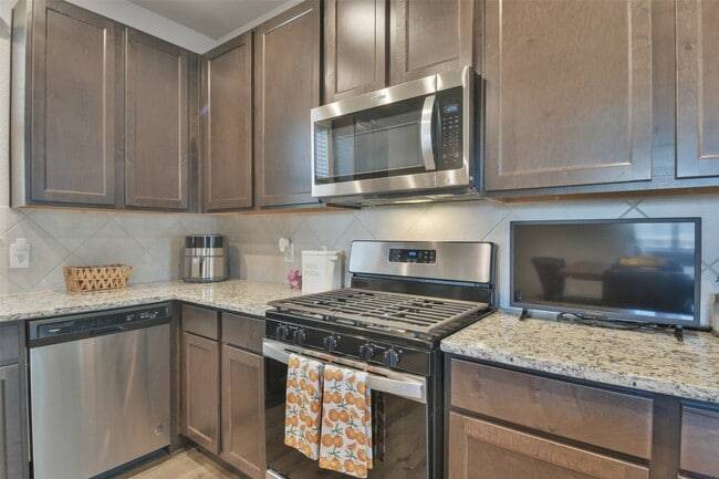 14012 Paddlefish Dr