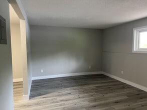 240 Water St W in Greater Napanee, ON - Building Photo - Building Photo