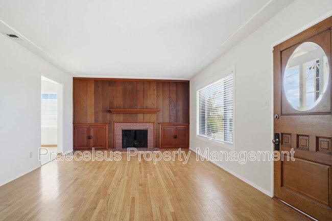 60 Davidson St in Chula Vista, CA - Building Photo - Building Photo