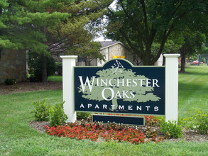 Winchester Oaks in Columbus, OH - Building Photo - Building Photo