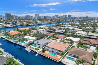 3061 NE 43rd St in Fort Lauderdale, FL - Building Photo - Building Photo