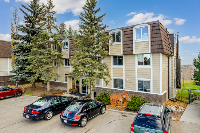 504-508 Cedar Cres SW