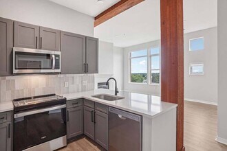 The District at Hampden South in Denver, CO - Foto de edificio - Building Photo