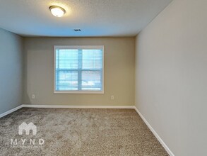 1013 Vineyard Walk in Mcdonough, GA - Building Photo - Building Photo