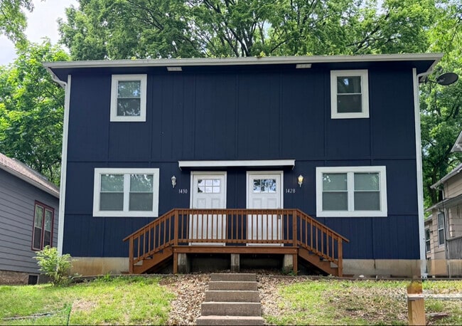 property at 1428 6th Ave