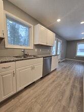 1796 E Lake Mitchell Dr in Cadillac, MI - Building Photo - Building Photo