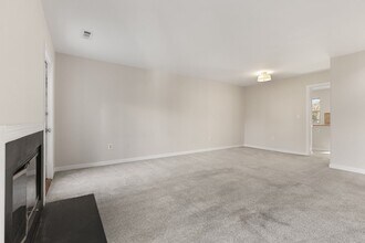 12 Edgewood Green Ct in Annapolis, MD - Building Photo - Building Photo