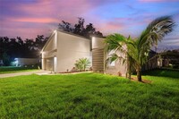 3703 Renick Ln in North Port, FL - Foto de edificio - Building Photo