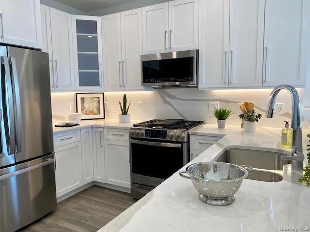 148 S Front St in Farmingdale, NY - Building Photo - Building Photo