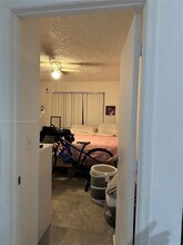 12124 St.Andrews Pl in Miramar, FL - Building Photo - Building Photo