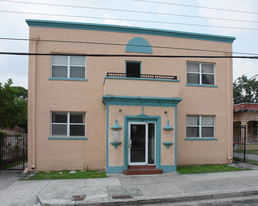 1128 NW 6th St Apartamentos