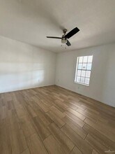 5 E Schunior St in Edinburg, TX - Building Photo - Building Photo