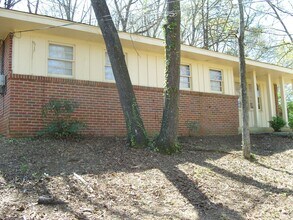 154 Nottingham Ct in Montgomery, AL - Building Photo - Building Photo