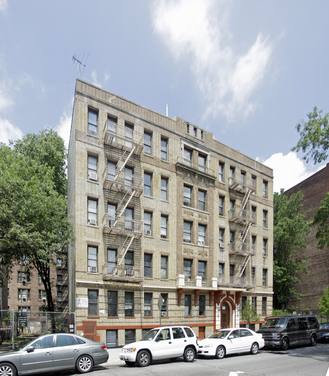 335 Edgecombe Ave in New York, NY - Building Photo - Building Photo