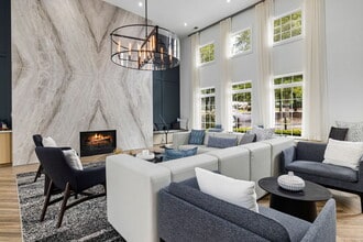 Mariners Crossing in Raleigh, NC - Building Photo - Building Photo