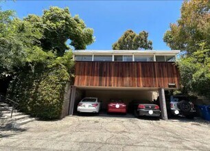10567 National Blvd. in Los Angeles, CA - Building Photo - Building Photo