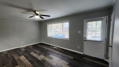 395 Mineral Rd in Memphis, TN - Building Photo - Building Photo