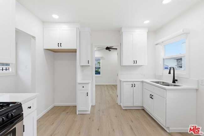 property at 580 W 15th St